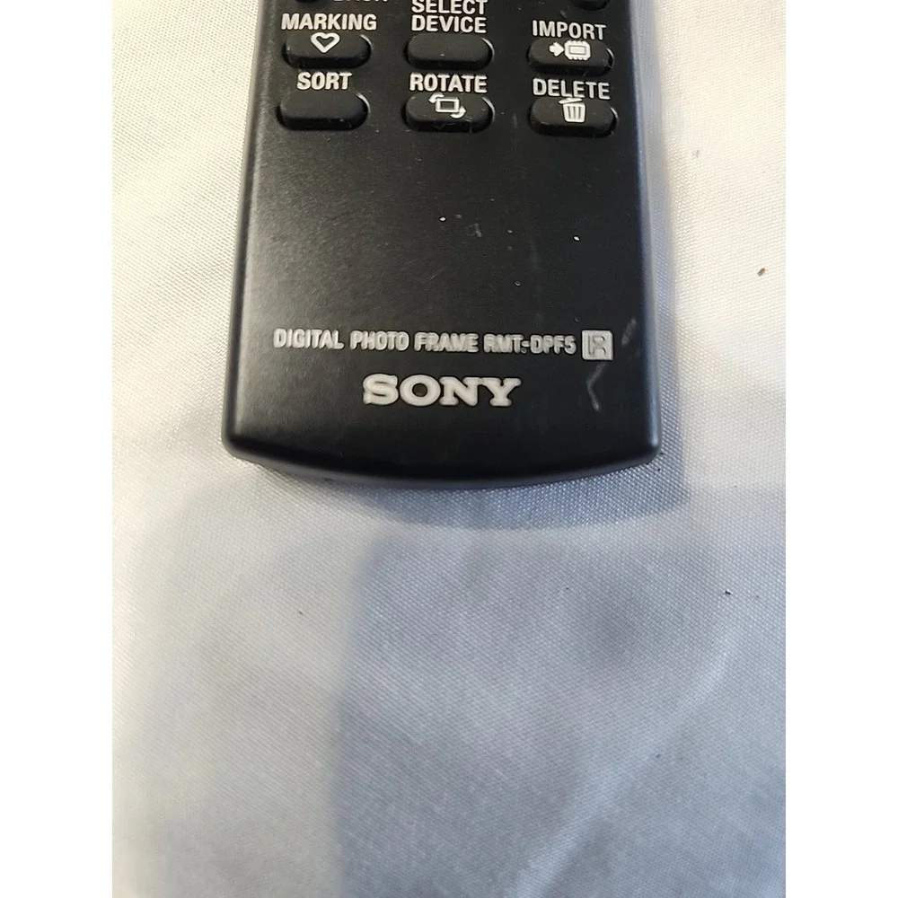 Sony RMT-DPF5 OEM Digital Photo Frame Remote NO BATTERY‎